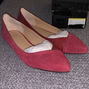 Joe's size 7 wine/red  colored flats